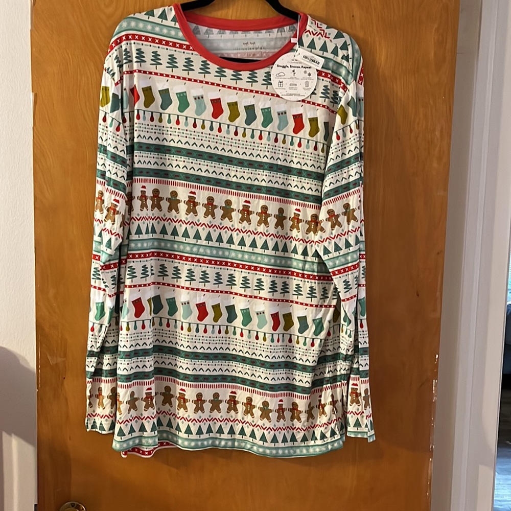 Little Sleepies Mens Top. Fair Isle size X- Large